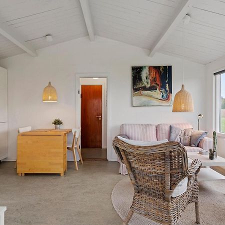 Cozy 2-Bedroom J Seaside Escape At Summerhouse Brenderup Kültér fotó